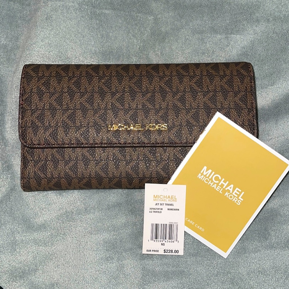 Michael Kors Jet Set Travel LG TriFold